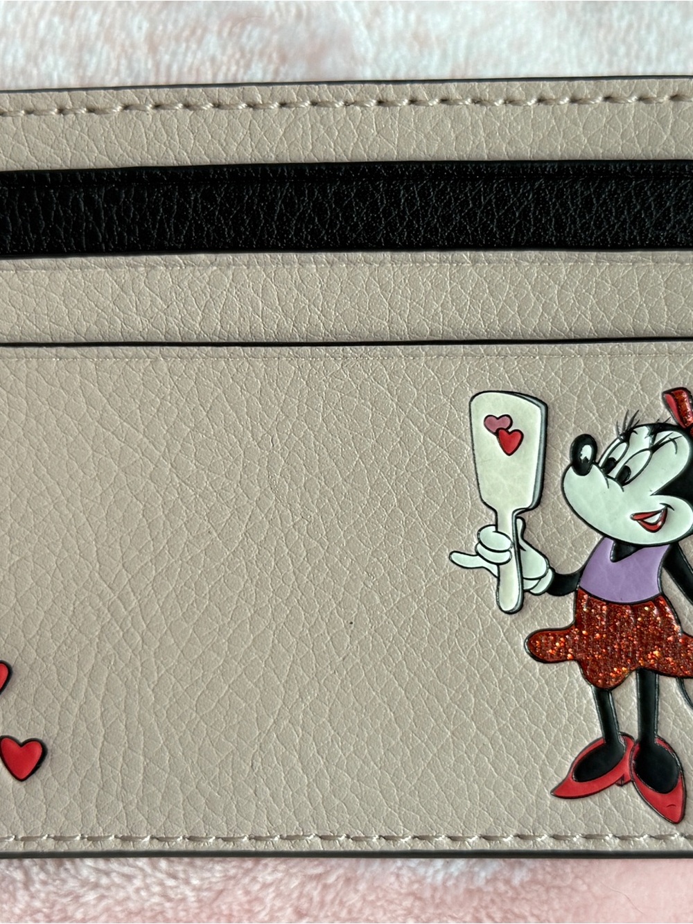 kate spade Beige Minnie Mouse Leather Crossbody with Cardholder NWOT - Picture 8 of 11